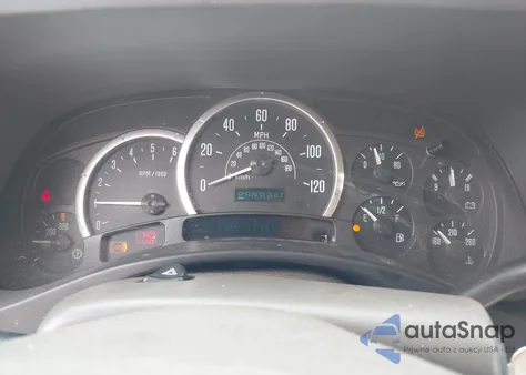 2004 Cadillac Escalade Standard z USA, uszkodzony, nr VIN 1GYEC63T84R176019